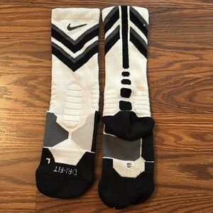 Nike Hyper Elite socks size small